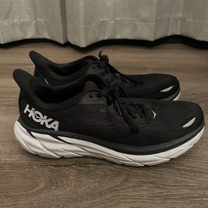 Hoka Clifton 8 Running Shoe